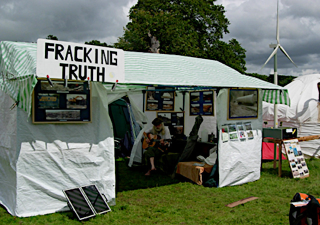 Free Range Network: ‘The Free Range 'Fracking Truth' stall (mid-2010s)’