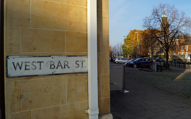 Landscape image, ‘The Beginning: West Bar/Banbury Cross’, 15th November 2021