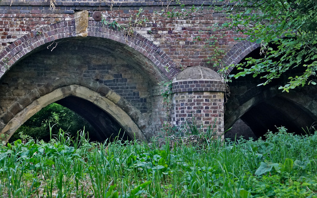 Thumbnail image of ‘The Millstream Bridge Arches’